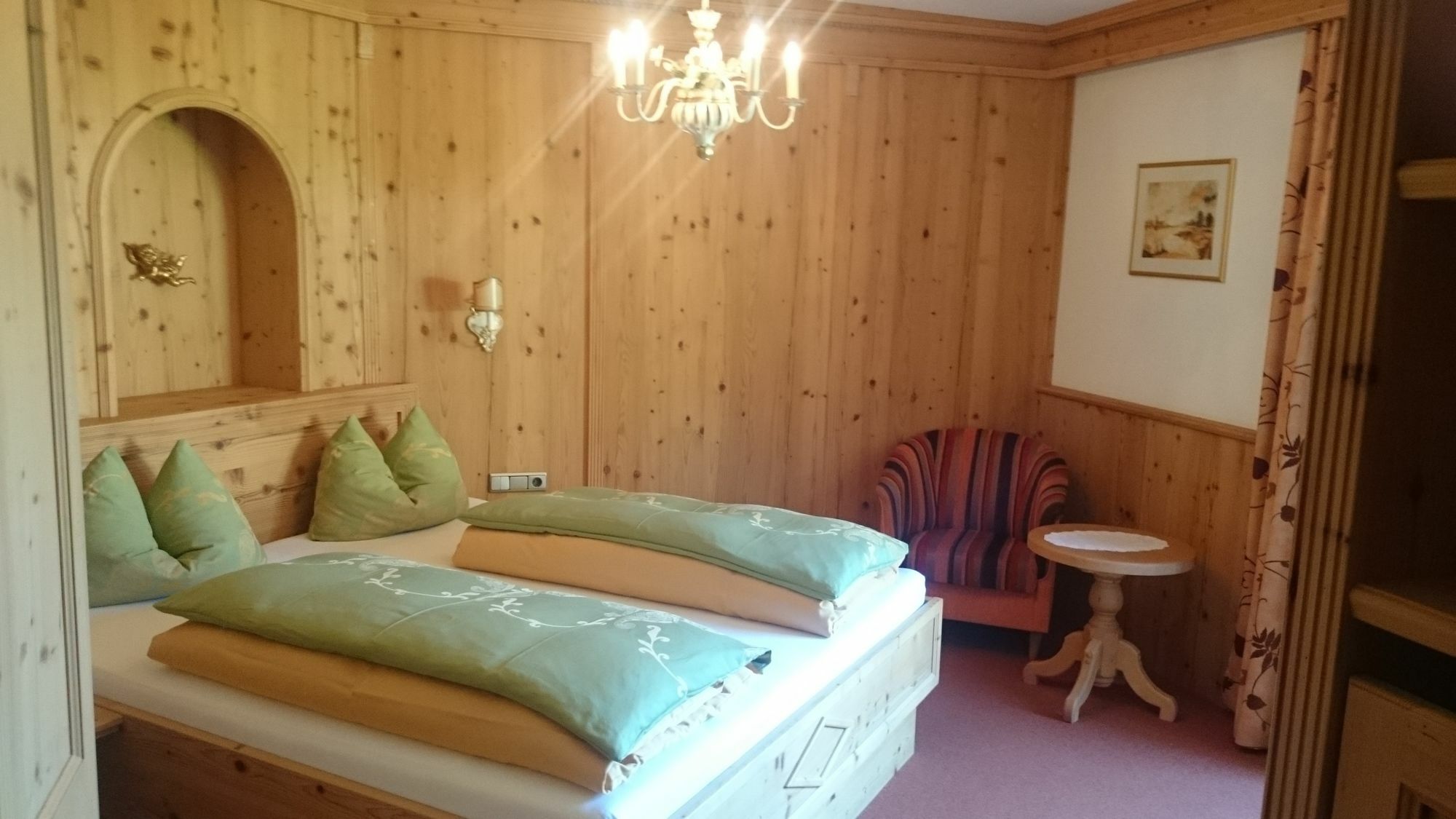 Zum Schweizerbartl Motel Garmisch-Partenkirchen Eksteriør bilde